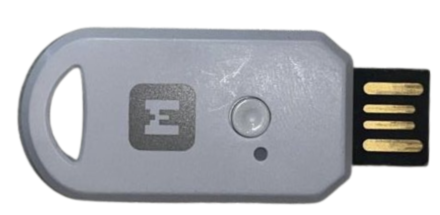Dongle USB con microcontrollore nRF52840